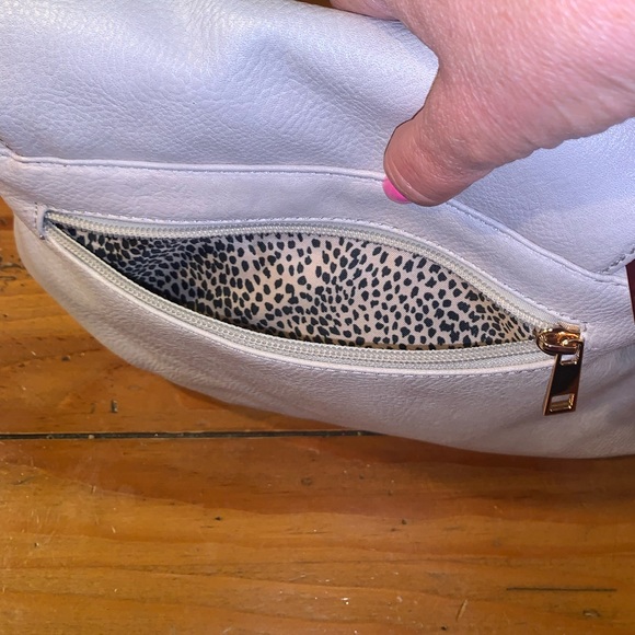 MKF Mia K Collection Brand New Shoulder Bag with a Tassel - Picture 10 of 11